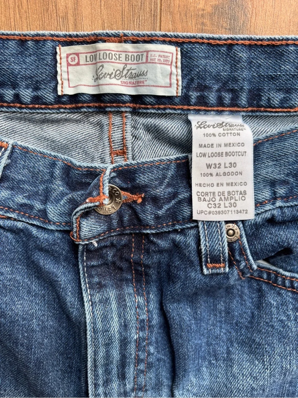 VTG Y2K Levi Strauss Signature Low Loose Bootcut Jeans 32x30 Baggy Distressed